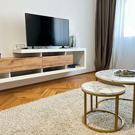 Parliament Central Apartment Bucharest Luaran gambar