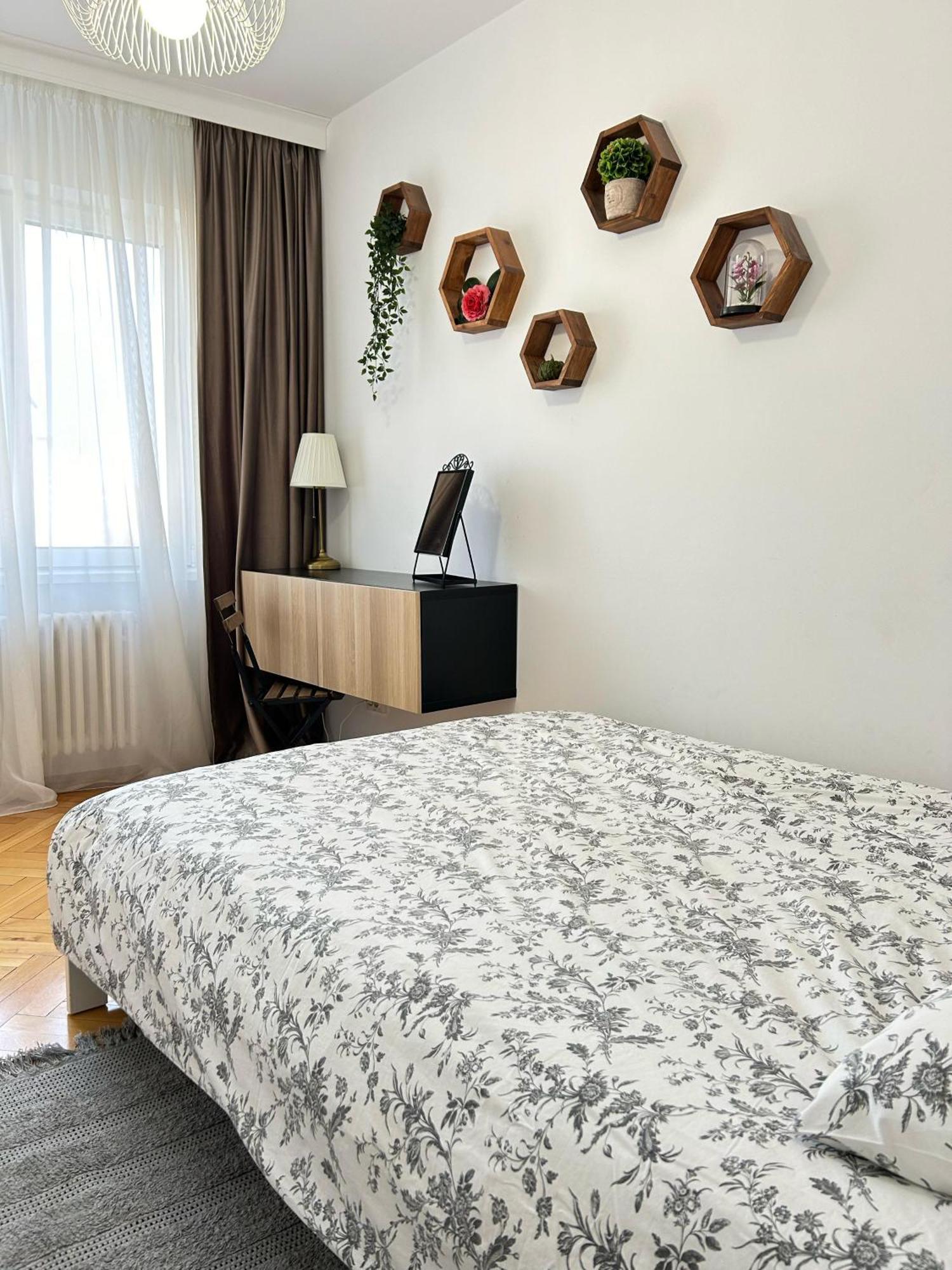Parliament Central Apartment Bucharest Luaran gambar